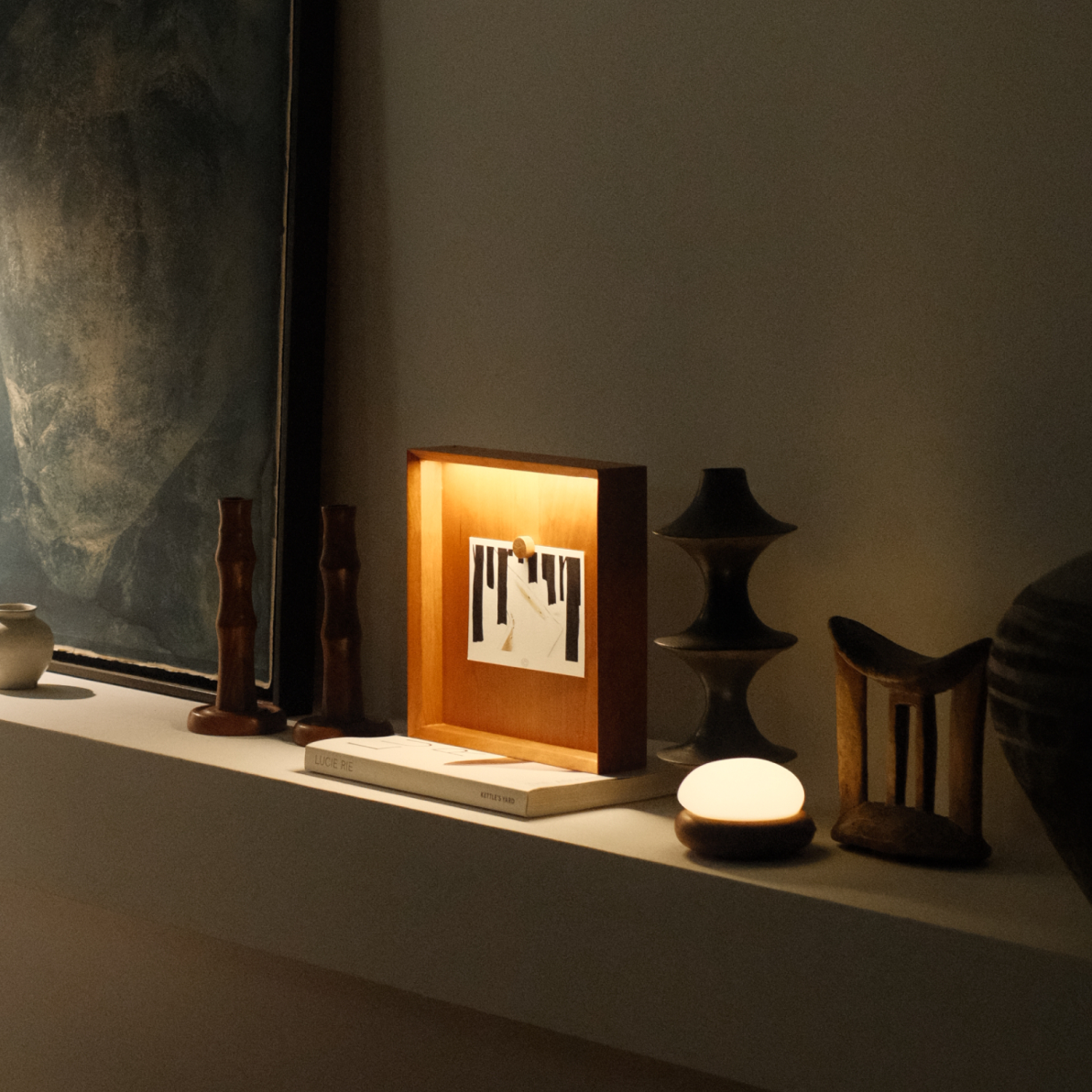 dRising (wood lamps), Odujej (objects), Window Store (ceramics), Hyeming (artist), Rieul Lighting (3D lamps), Little Spring Furniture (wood furniture), Ritten Hours (rugs)